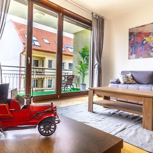 https://kazinczy-52-apartment.inbudapesthotels.com